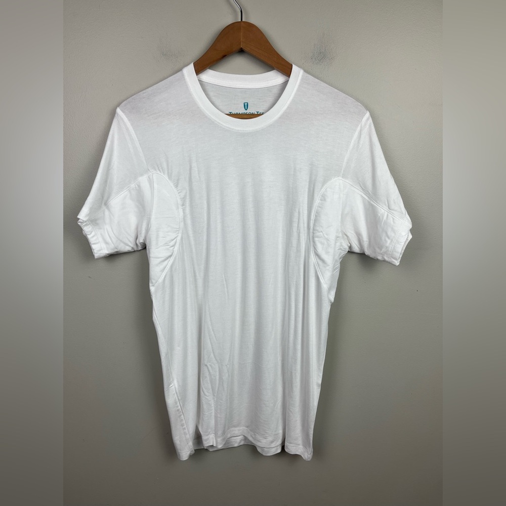Thompson Tee Sweat Proof White Crew Neck Size XL